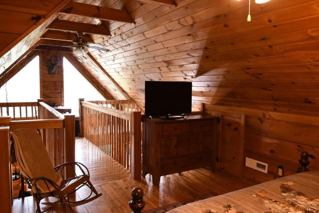 Bear Country Cabin Sevierville Exterior foto